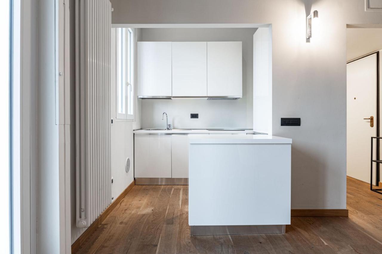Ferienwohnung Montello Livings, Exclusive Terrace And Skyline View Mailand Exterior foto