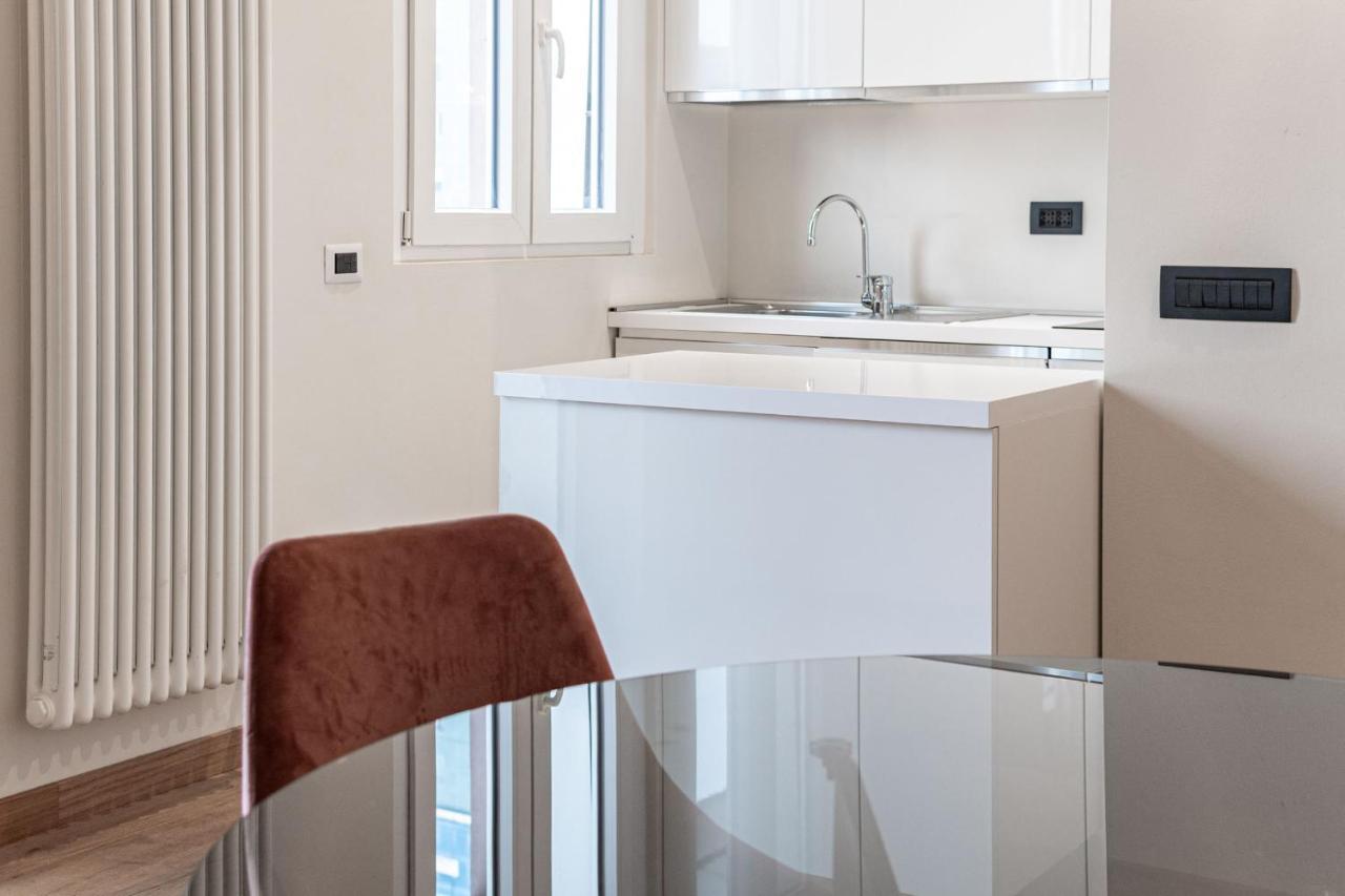 Ferienwohnung Montello Livings, Exclusive Terrace And Skyline View Mailand Exterior foto