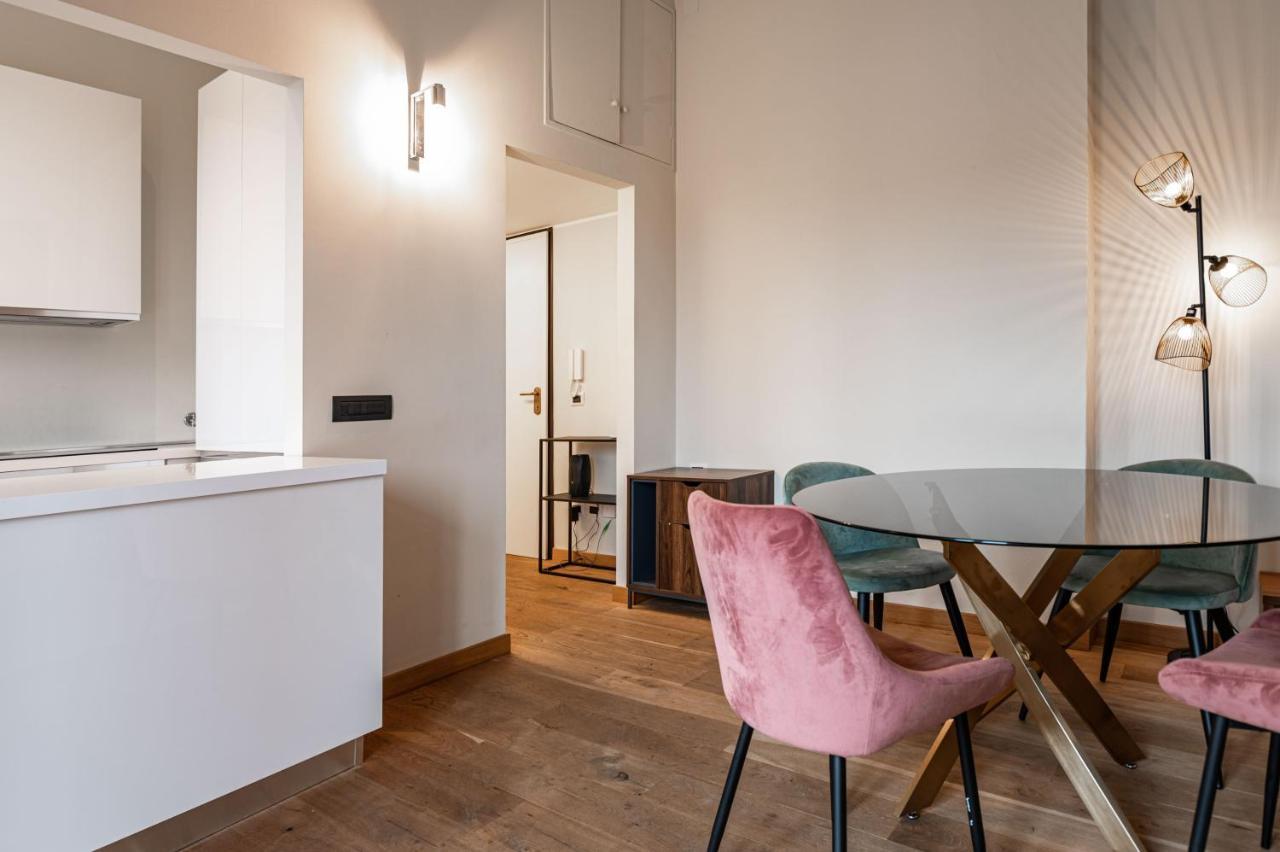 Ferienwohnung Montello Livings, Exclusive Terrace And Skyline View Mailand Exterior foto